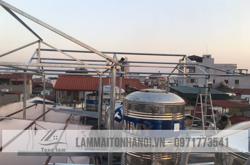 BẢNG BÁO GIÁ THI CÔNG LÀM MÁI TÔN CHỐNG NÓNG GIÁ RẺ MỚI NHẤT 2023