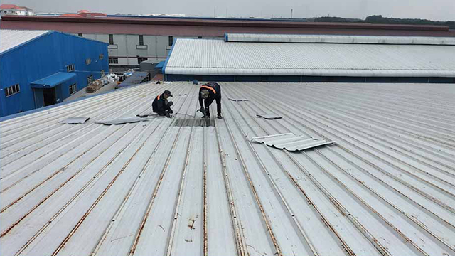 dịch vụ làm mái tôn trọn gói