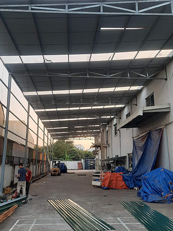 Làm mái tôn khung sắt