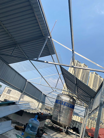 Làm mái tôn khung sắt