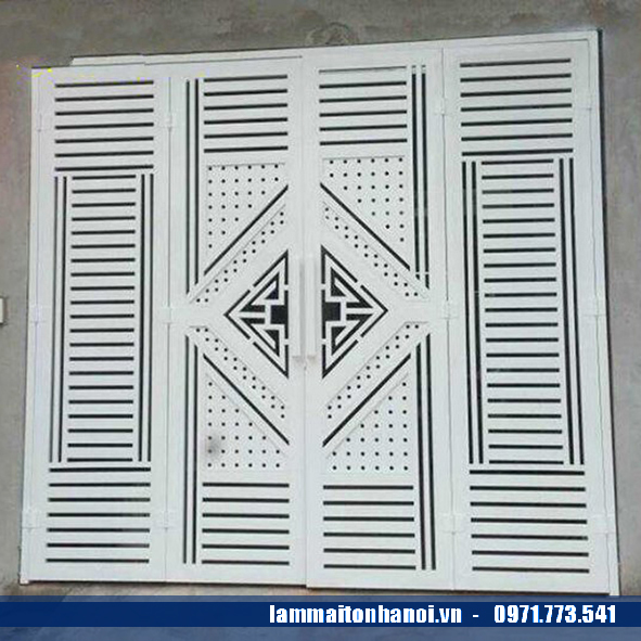 làm cổng sắt