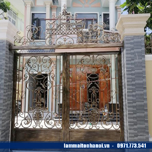 làm cổng sắt