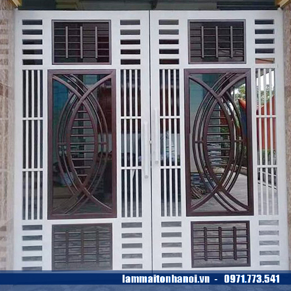 làm cổng sắt