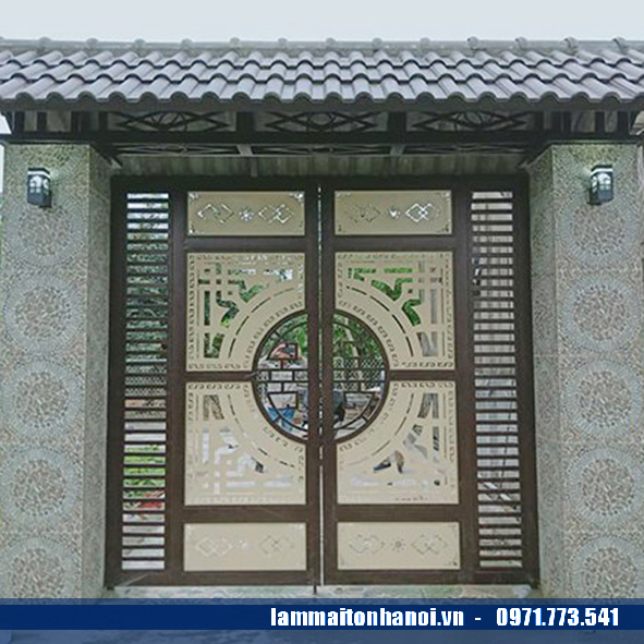 làm cổng sắt