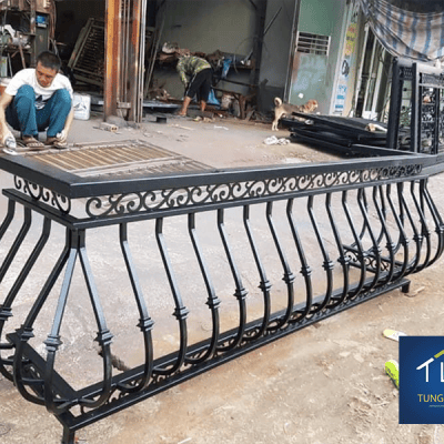 Dịch Vụ Làm Lan Can Sắt, Inox, Kính – Báo Giá Chi Tiết 2025